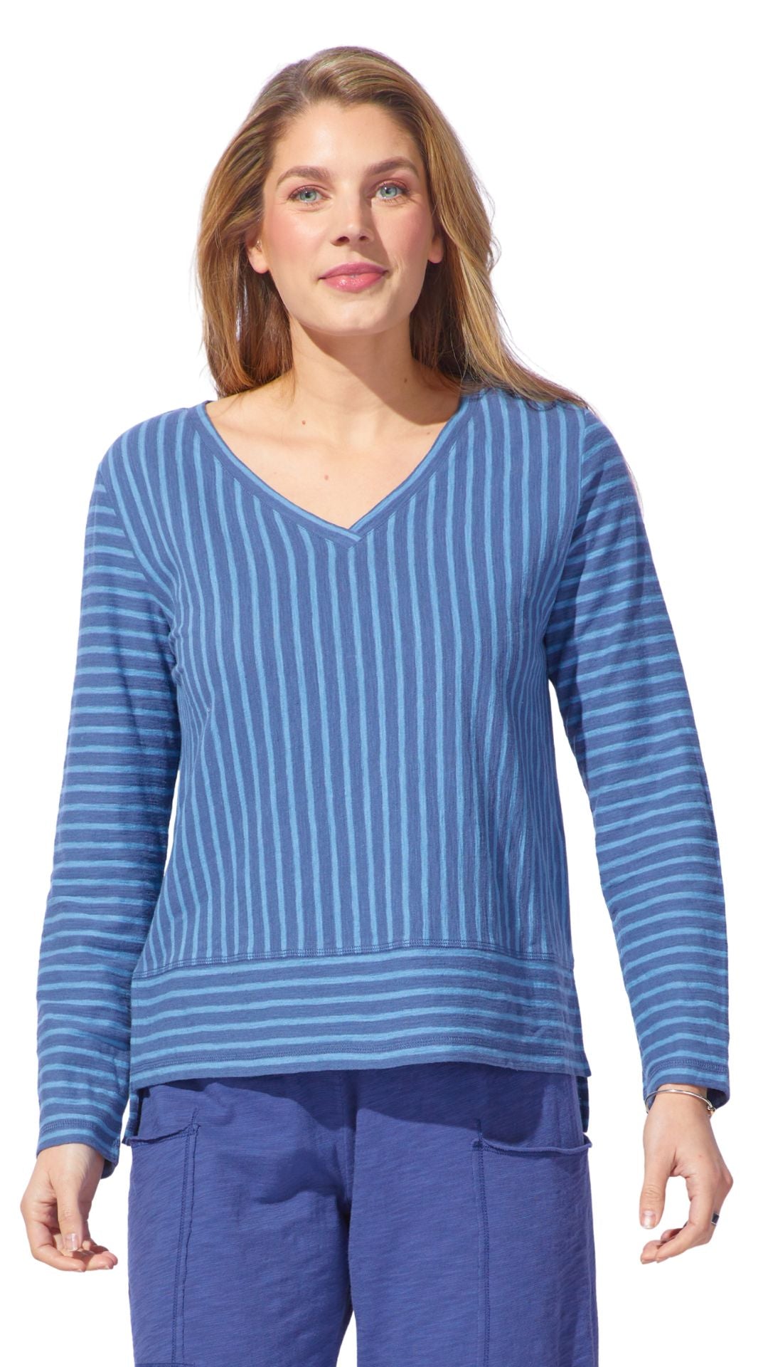 V-Neck Long Sleeve Striped Top. Style ESC23540