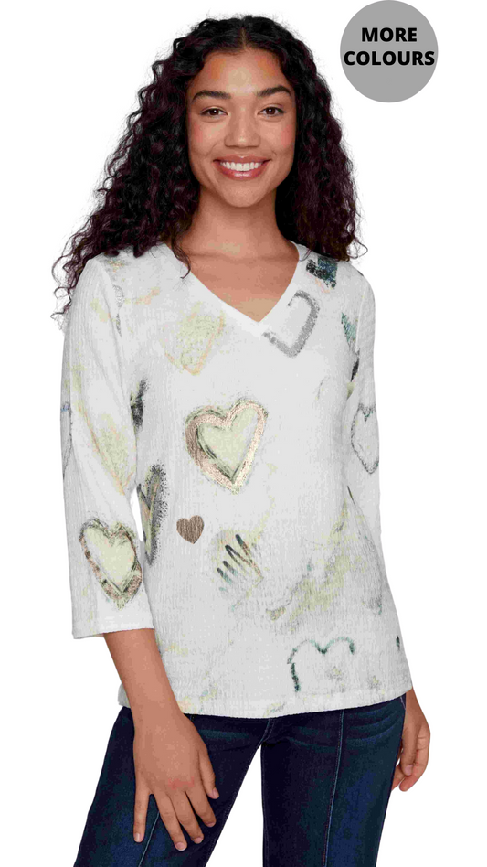 V-Neck 3/4 Sleeve Heart Print Top. Style CYC2516060