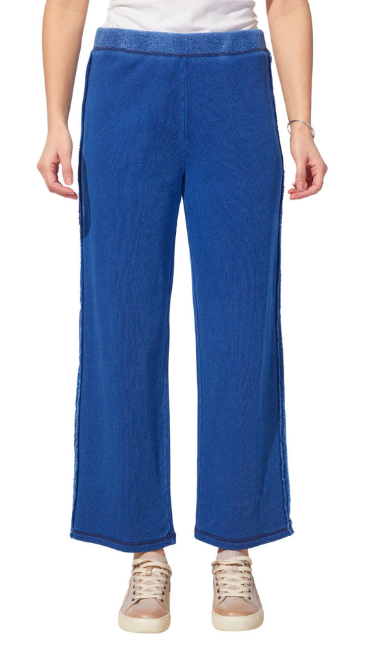 Raw Edges & Pockets Anywhere Pant. Style ESC68096