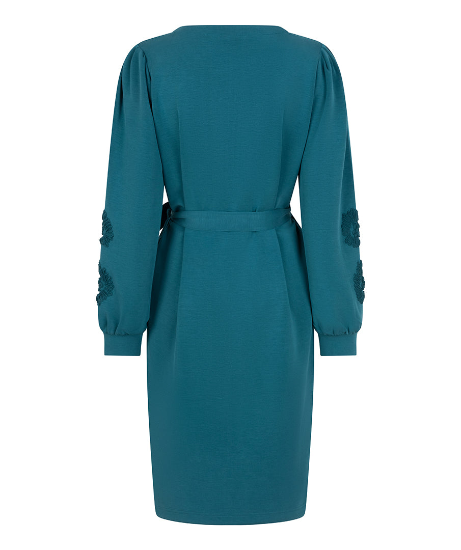 Embroidered Arm Tie Belt Sweater Dress. Style ESQW2505703