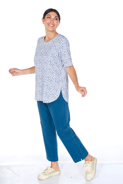 Rounded Hem Side Slit Short Sleeve Polka Dot Top. Style WP1602