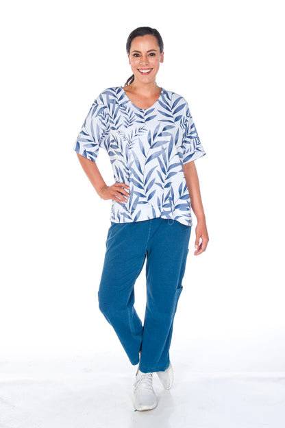 Cuffed Short Sleeve V-Neck Leaf Print Top. Style WP1605