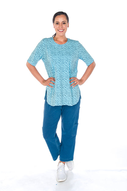 Rounded Hem Side Slit Short Sleeve Polka Dot Top. Style WP1602