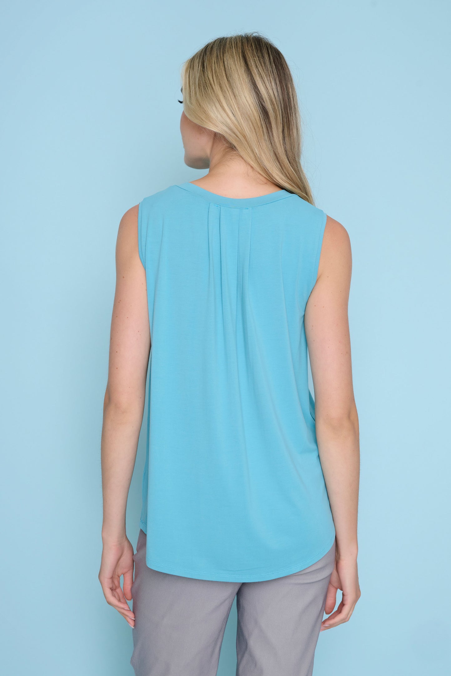 V-Neck Cross-Over Trim Sleeveless Top. Style PYZJ372