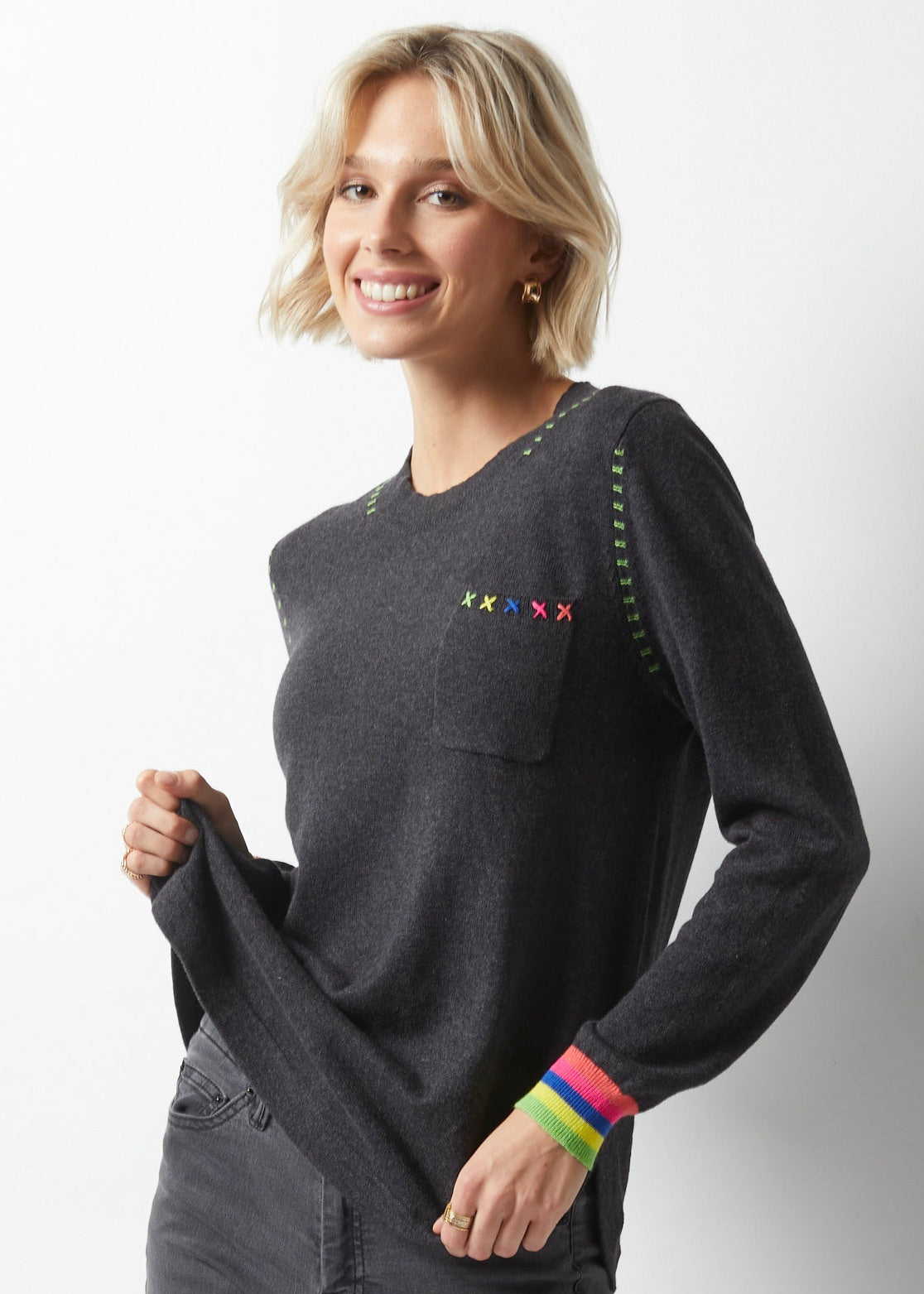 Handwork Curve Sweater. Style ZKP6326U