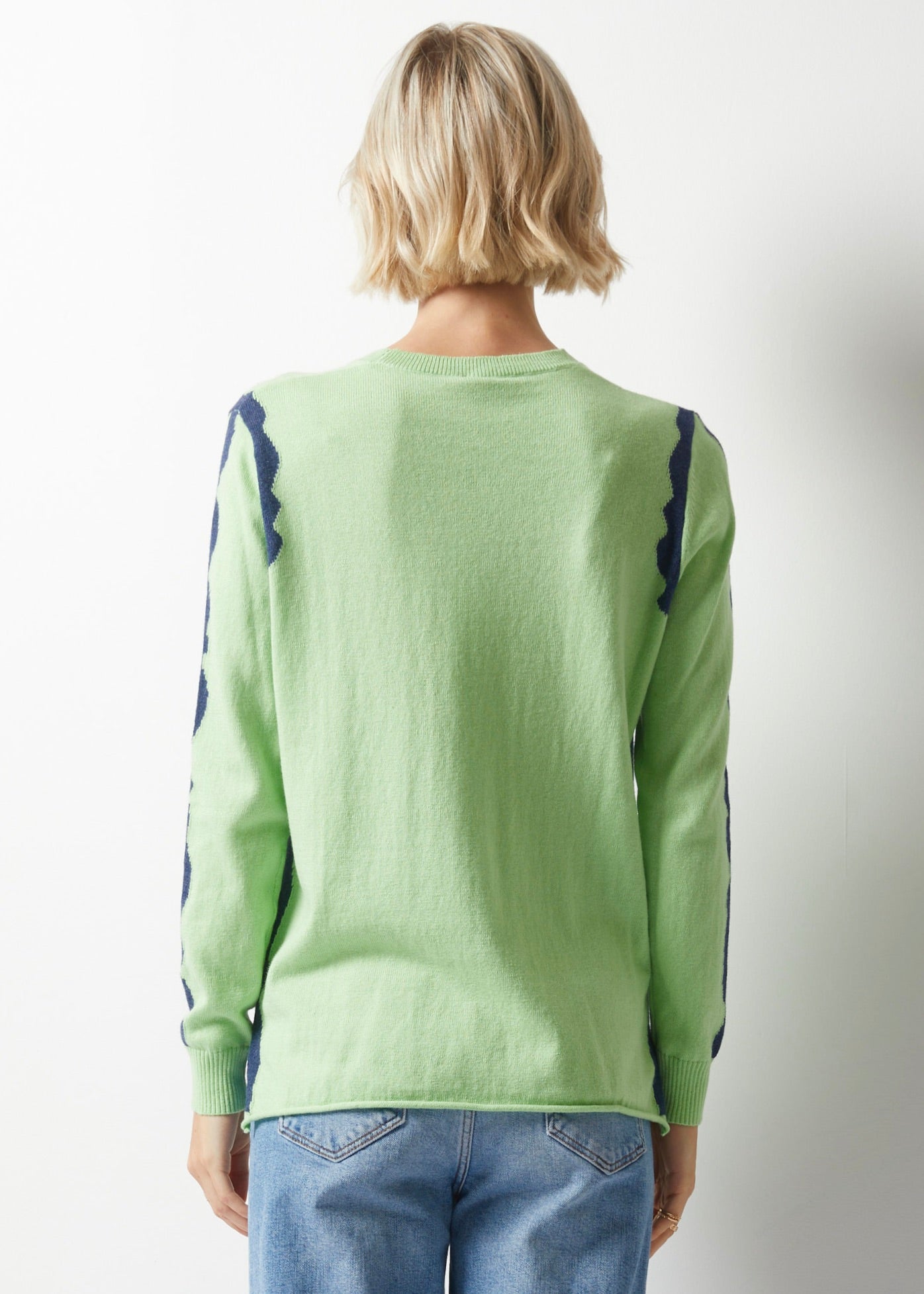 Zest Intarsia Crew Neck Sweater. Style ZKP6336U