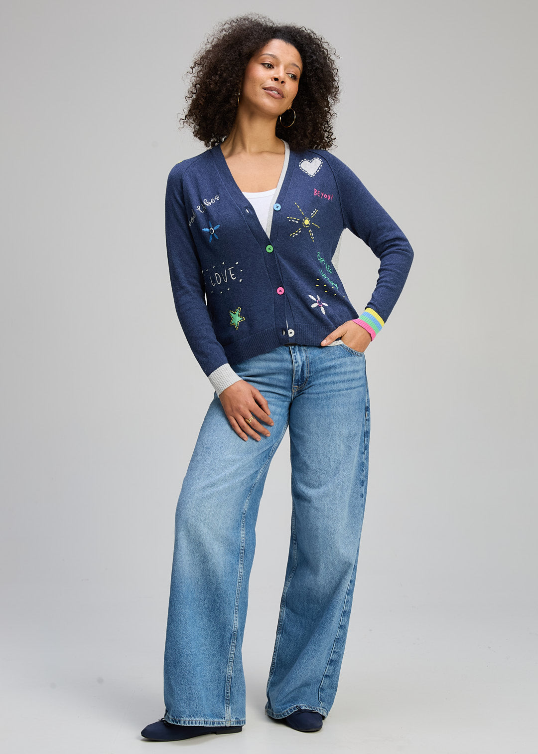 "Good Vibes" V-Neck Button Front Cardigan. Style ZKP8435U