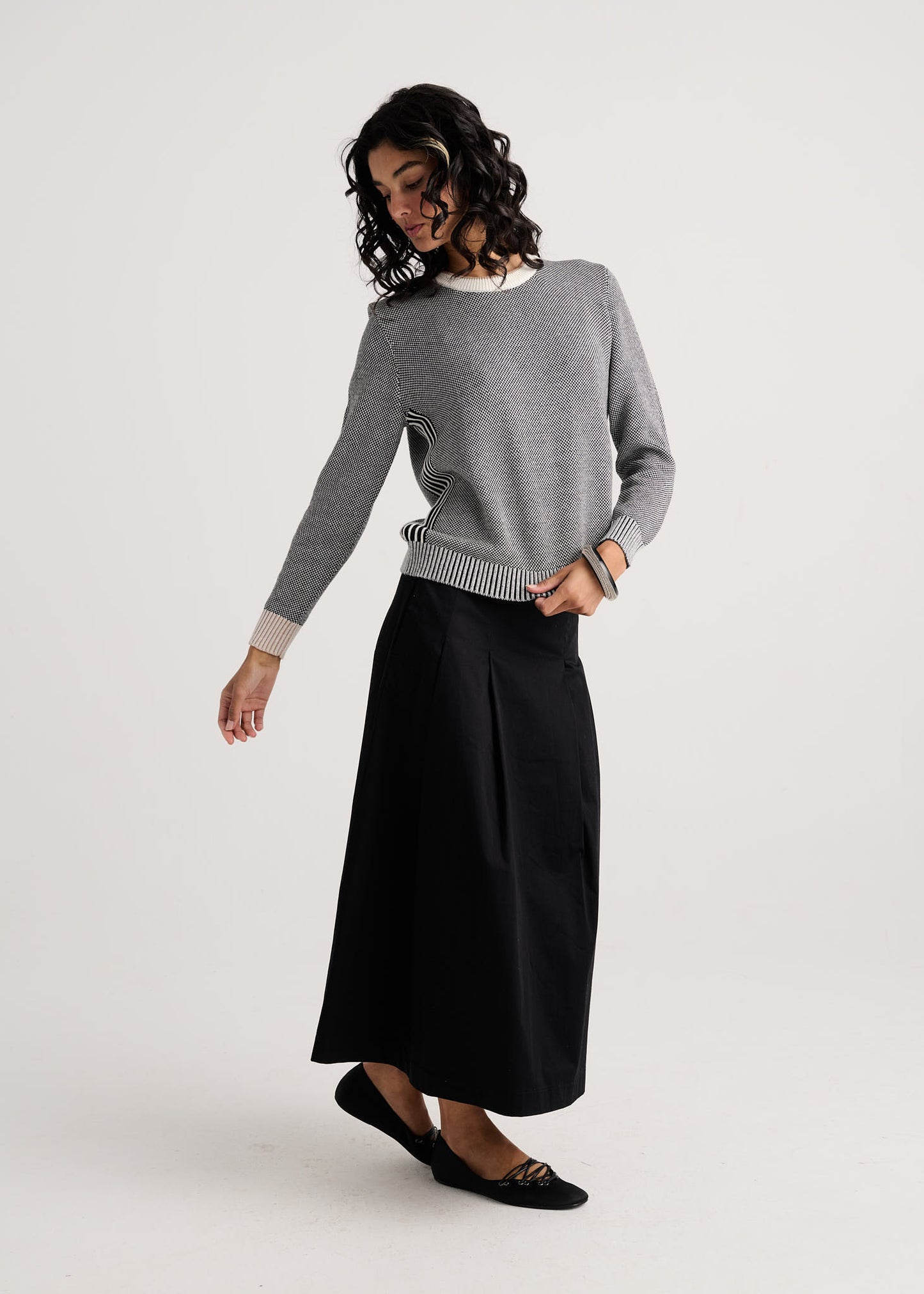 Birdseye Stitching Pop-Over Sweater. Style ZKP8531U