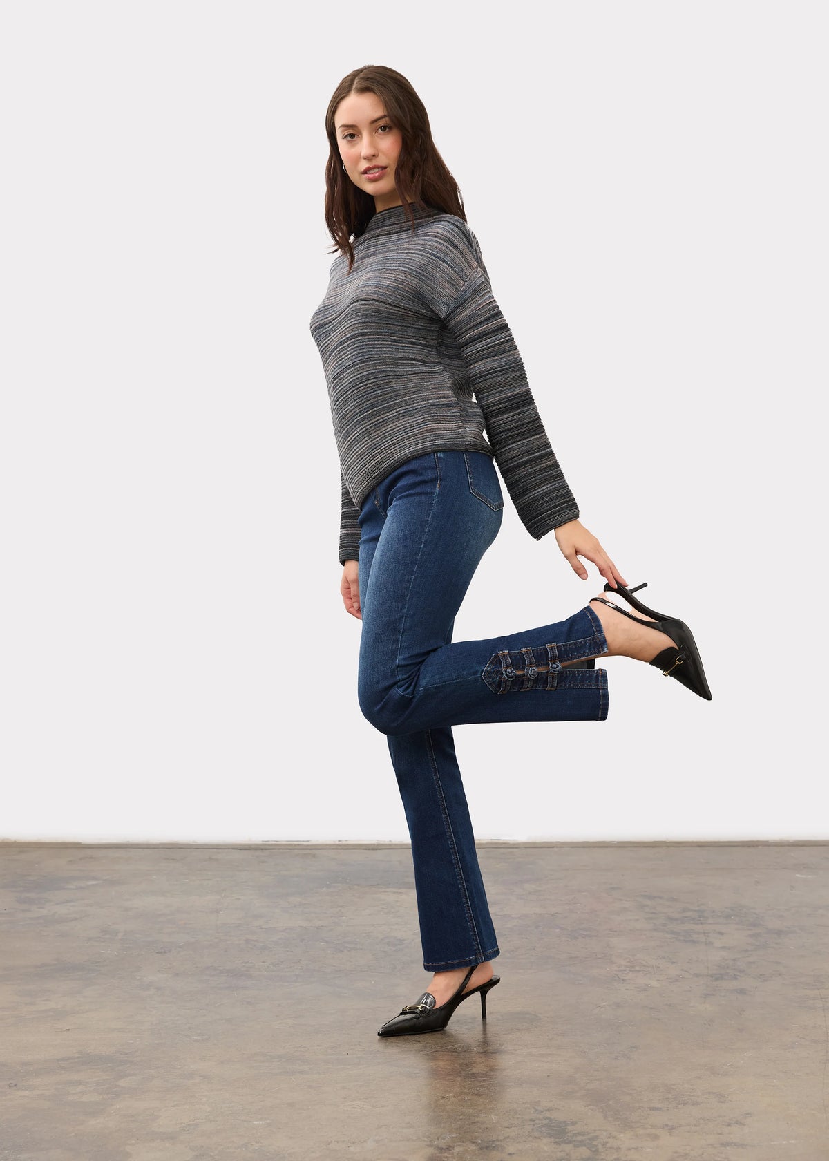 Boat Neckline Long Sleeve Vertical Sleeve Sweater. Style FD1215888