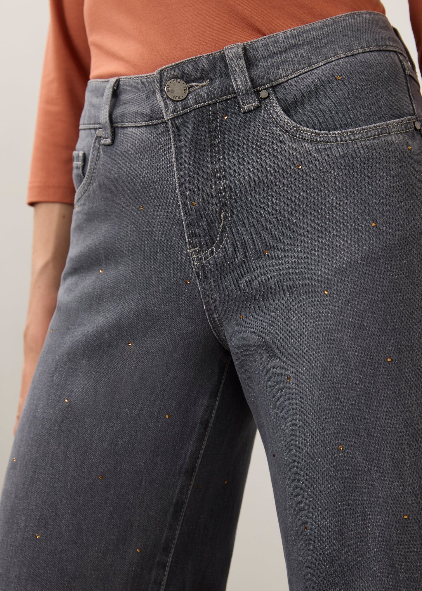 Christina Wide Leg Gold Gem Jeans. Style FD5198449