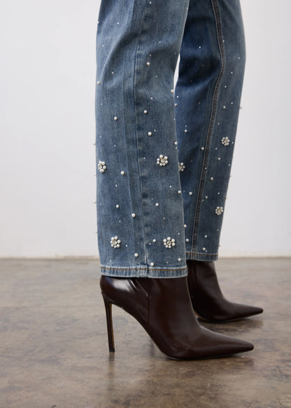 Olivia Straight Leg Pearl Detailing Jean. Style FD2062779