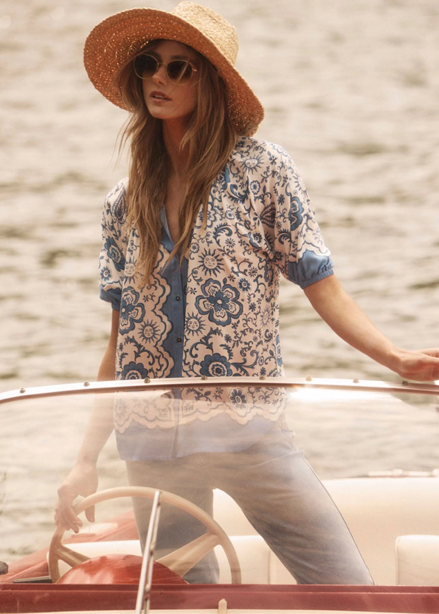 Sun & Flower Print Button Front Short Elastic Cuff Sleeves Top. Style FD7706397