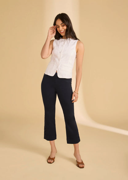 Pull-On Bootcut Cropped Jeans. Style FD2462511