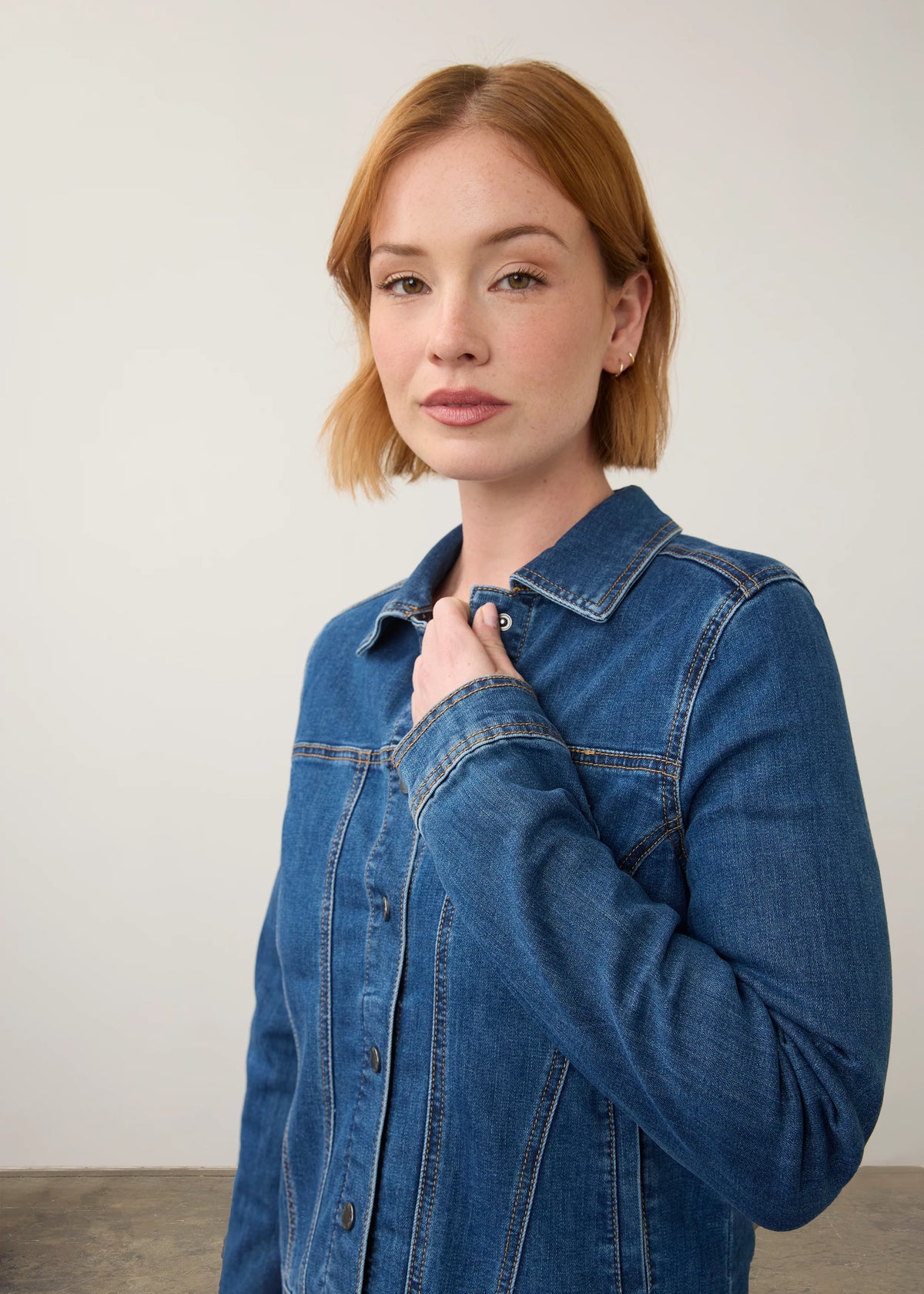 Button Front Long Sleeve Basic Denim Jacket. Style FD1312799