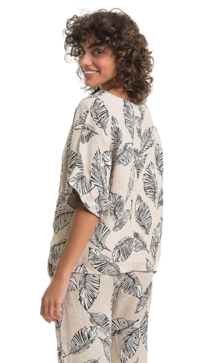 Boxy Fit Drop Shoulder Short Sleeve Feather Print Top. Style LLTP1674P