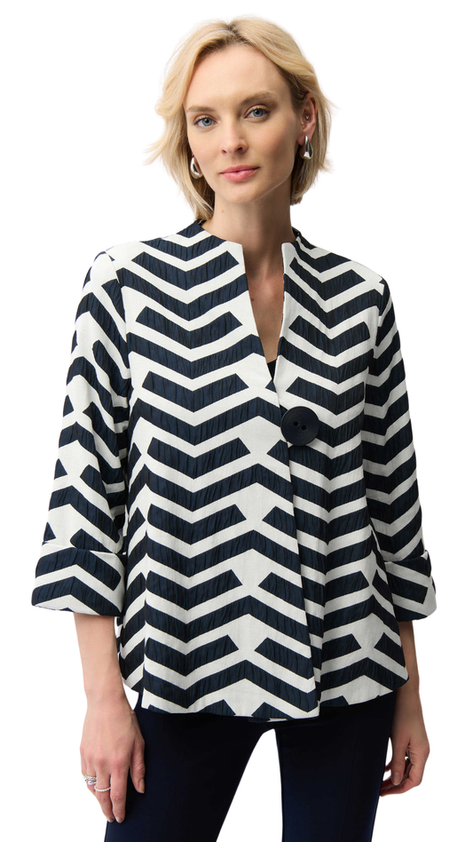 Geometric Jacquard Trapeze Jacket. Style JR261097