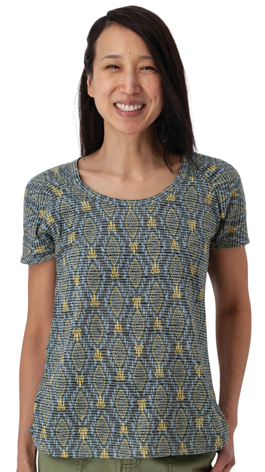Farley Round Neck Cap Sleeve Top. Style AVM14591DR