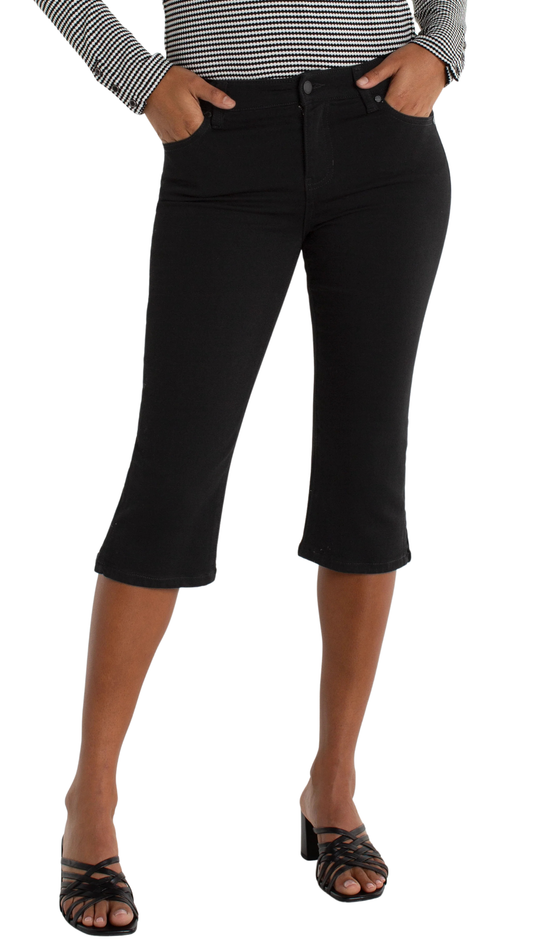 Slitted Classic Straight Leg Capri. Style LVLM2748EX