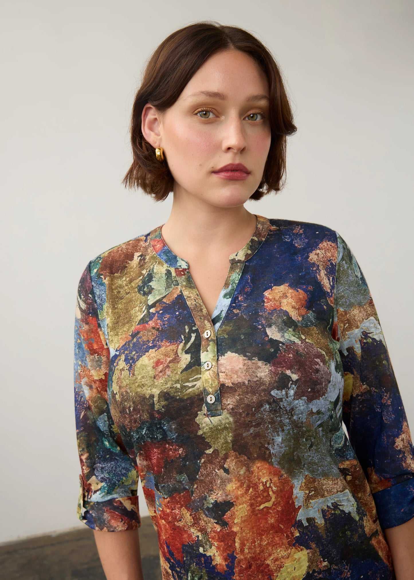 Henley 3/4 Sleeve Abstract Print Top. Style FD3571451