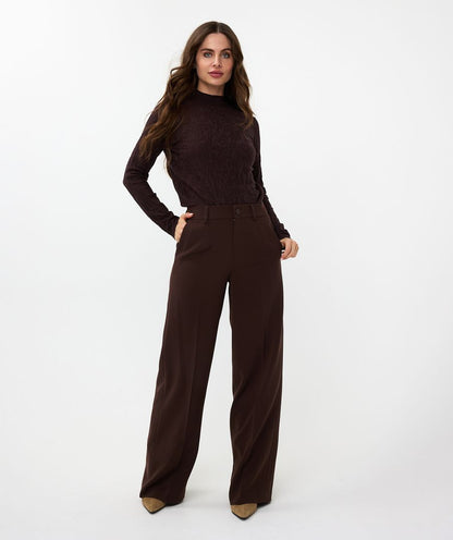 Solid Jacquard Turtleneck Sweater. Style ESQF2427509