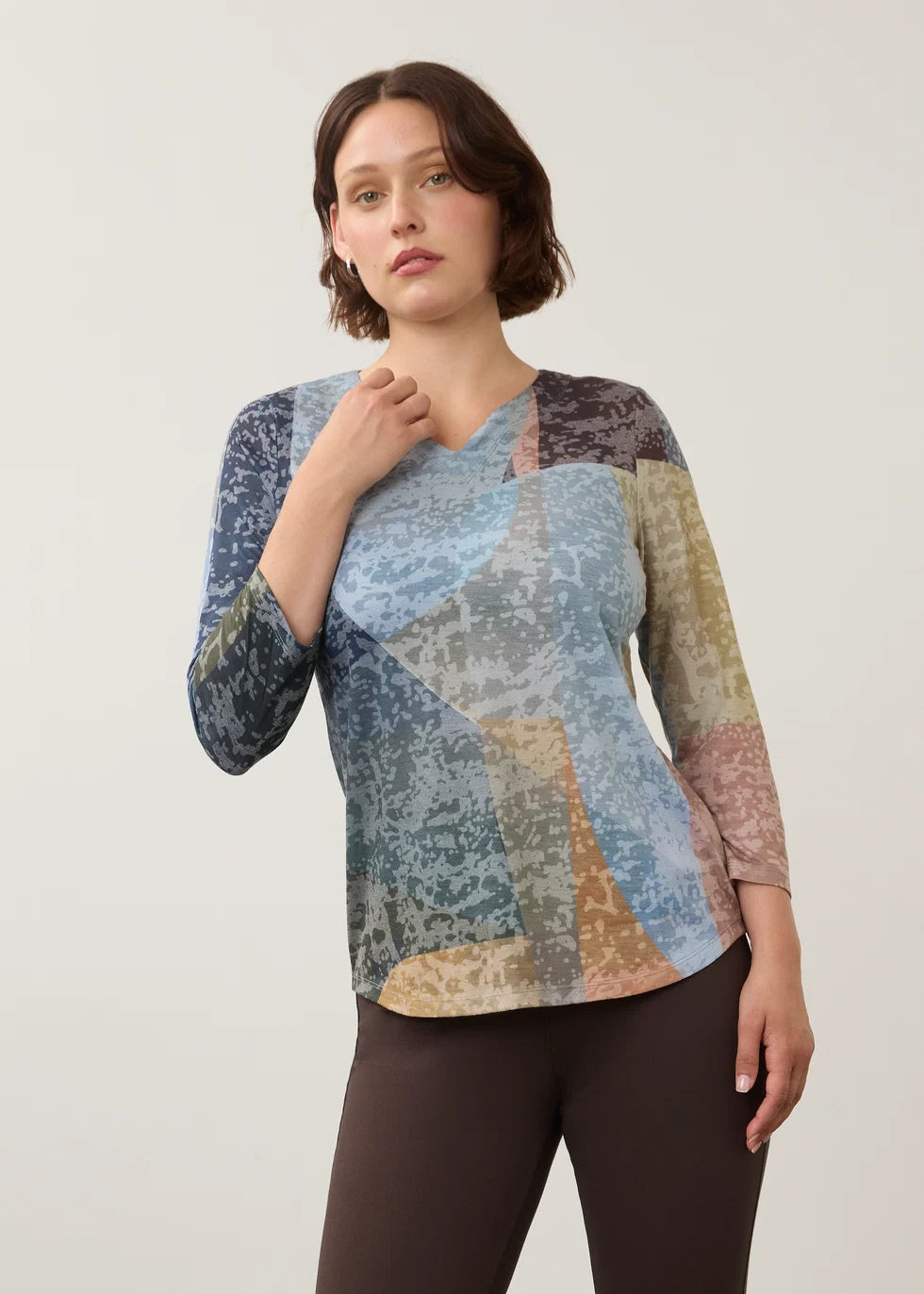3/4 Sleeve V-Neck Abstract Printed Lightweight Top. Style FD3795844