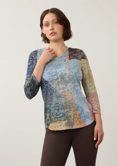 3/4 Sleeve V-Neck Abstract Printed Lightweight Top. Style FD3795844