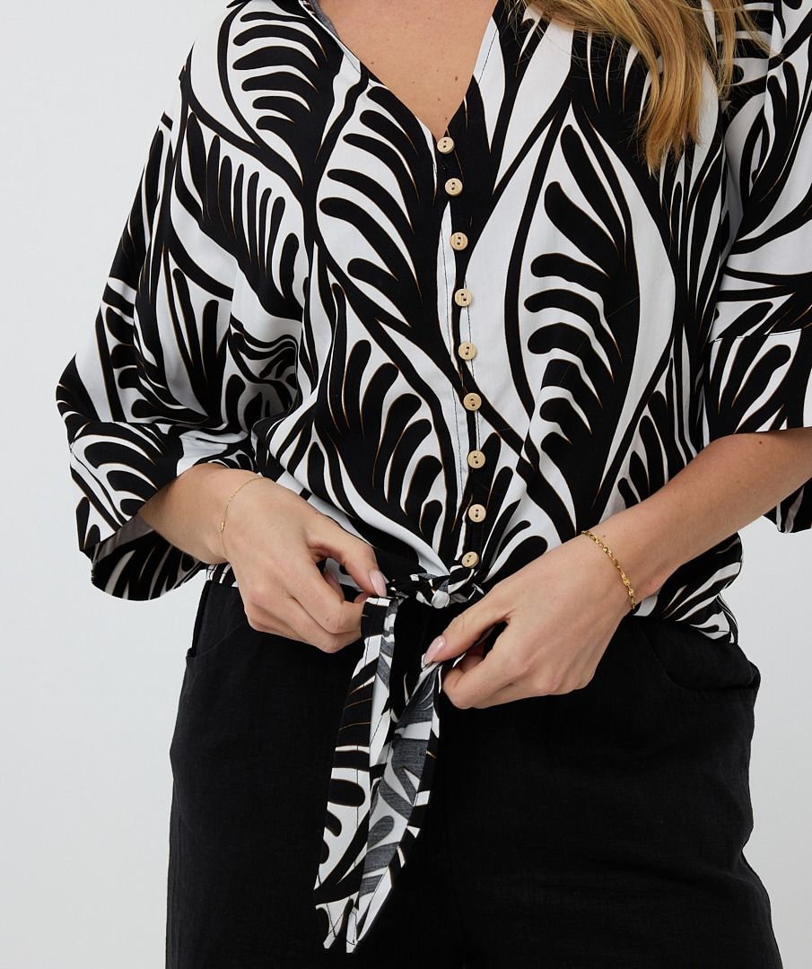 Summer Vibes Front Knot Top. Style ESQHS2514209