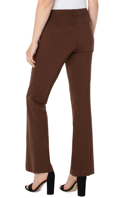 Kelsey Flare Super Stretch Trouser. Style LVLM4604M42BSO