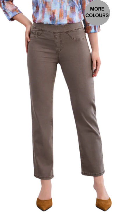 Pull-On Straight Leg Jean. Style FD2531511