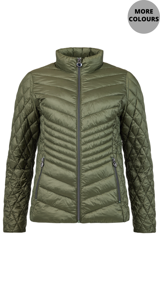 Lightweight Multi Quilted High Collar Jacket. Style FR101