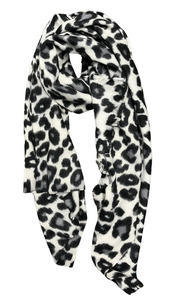 Soft & Cozy Leopard Print Scarf. Style ELWNANCY15-BLK