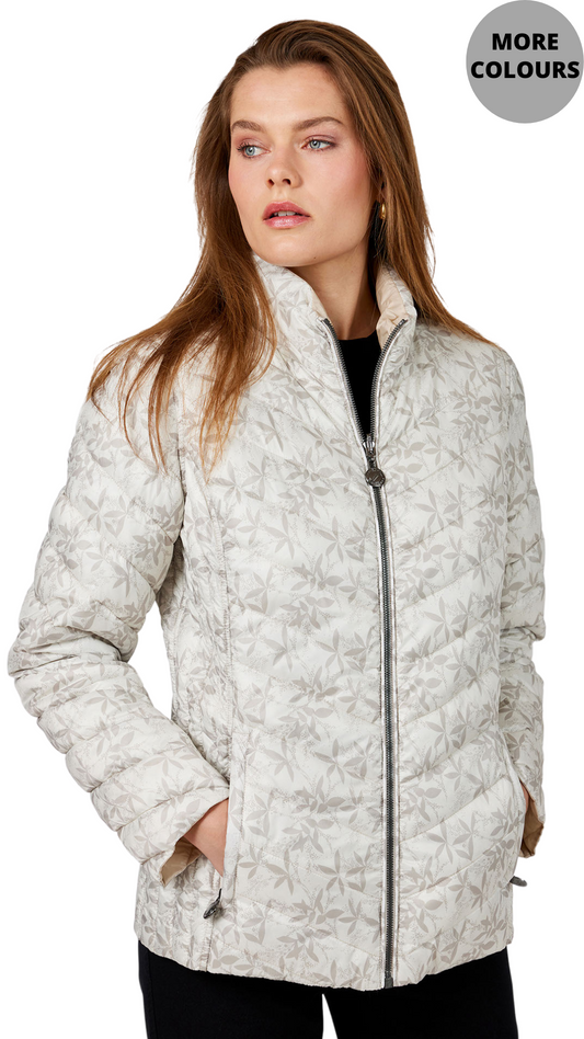 Reversible Patterned/Solid Lightweight Puffer Jacket. Style FR226