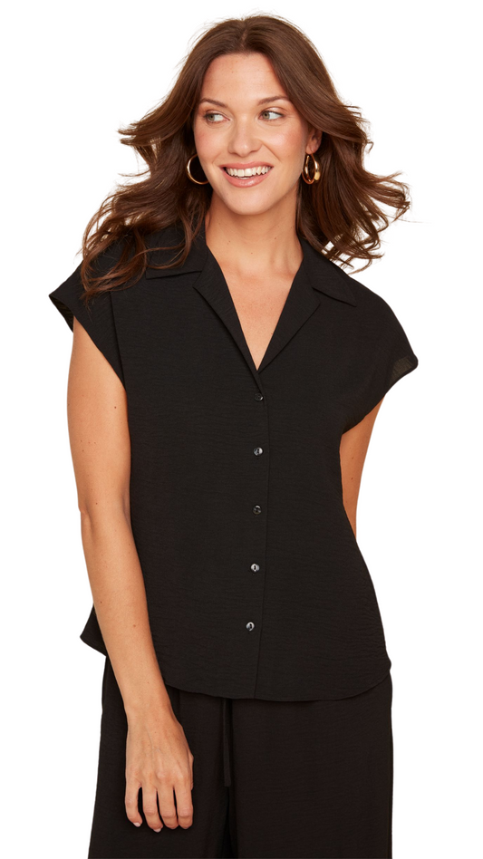 Crinkled Sleevless Button Front Top. Style RENR5146-363
