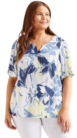 Size Inclusive Gathered Seam Printed Top. Style TR1712V-1557