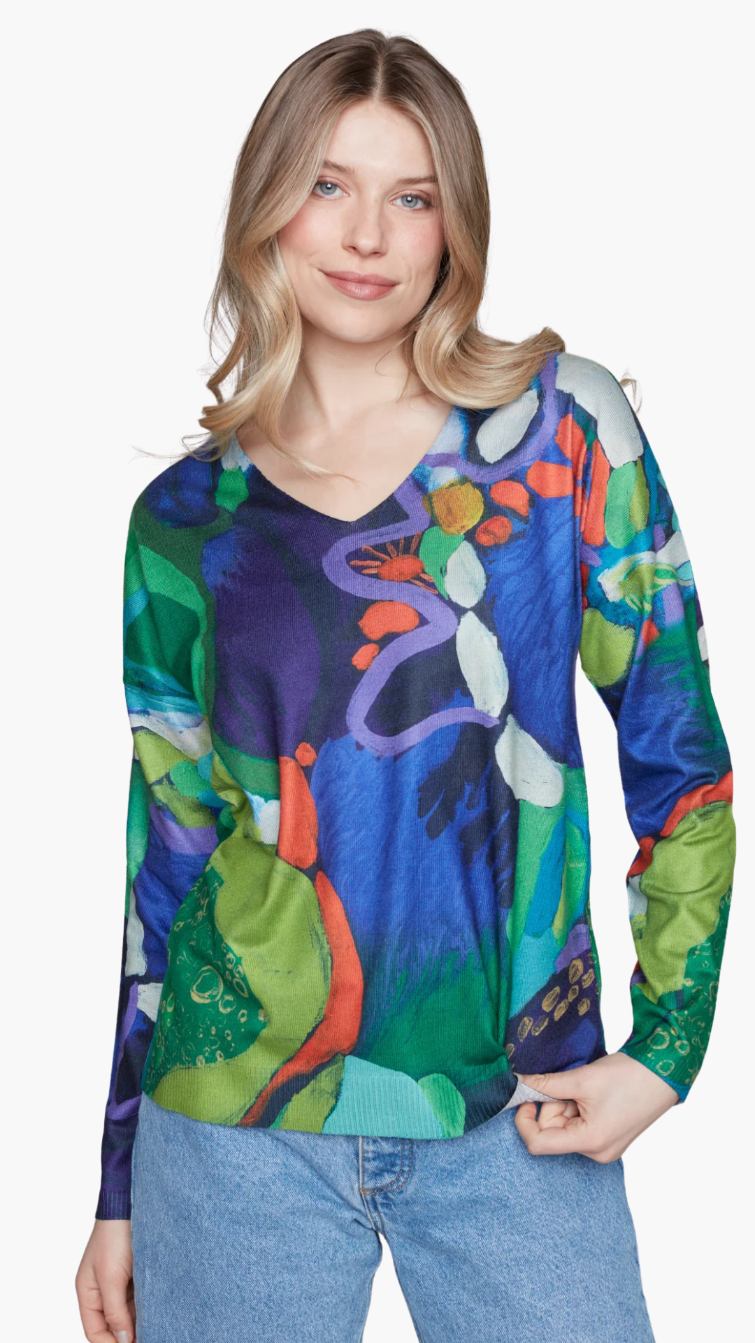 Loving Amazonia Print V-Neck Sweater. Style CD91734