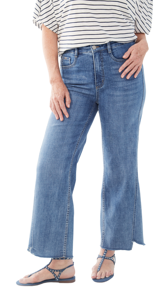 Suzanne Asymmetrical Hem Ankle Jean. Style FD6663809