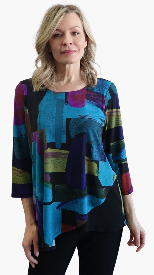 Hues Print Asymmetrial Layered Hem Top. Style SW102205