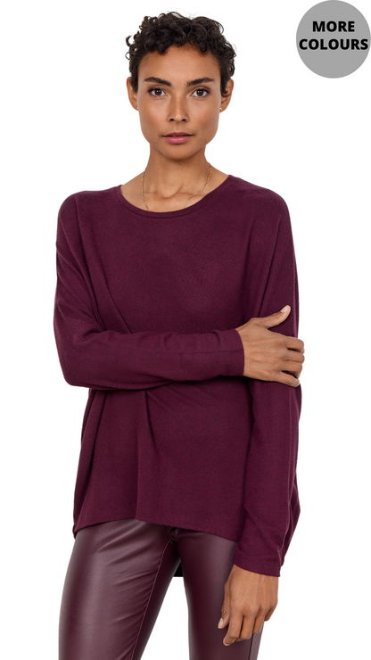 Round Neck Lightweight Knit Sweater. Style SOYA3F24788