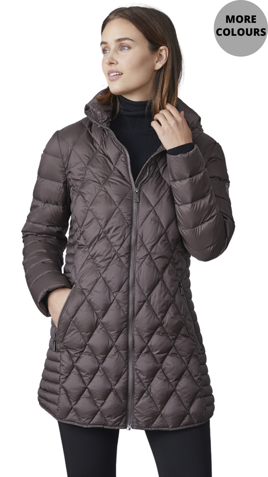 Karoline Diamond Quilted Outerwear. Style JUN2641