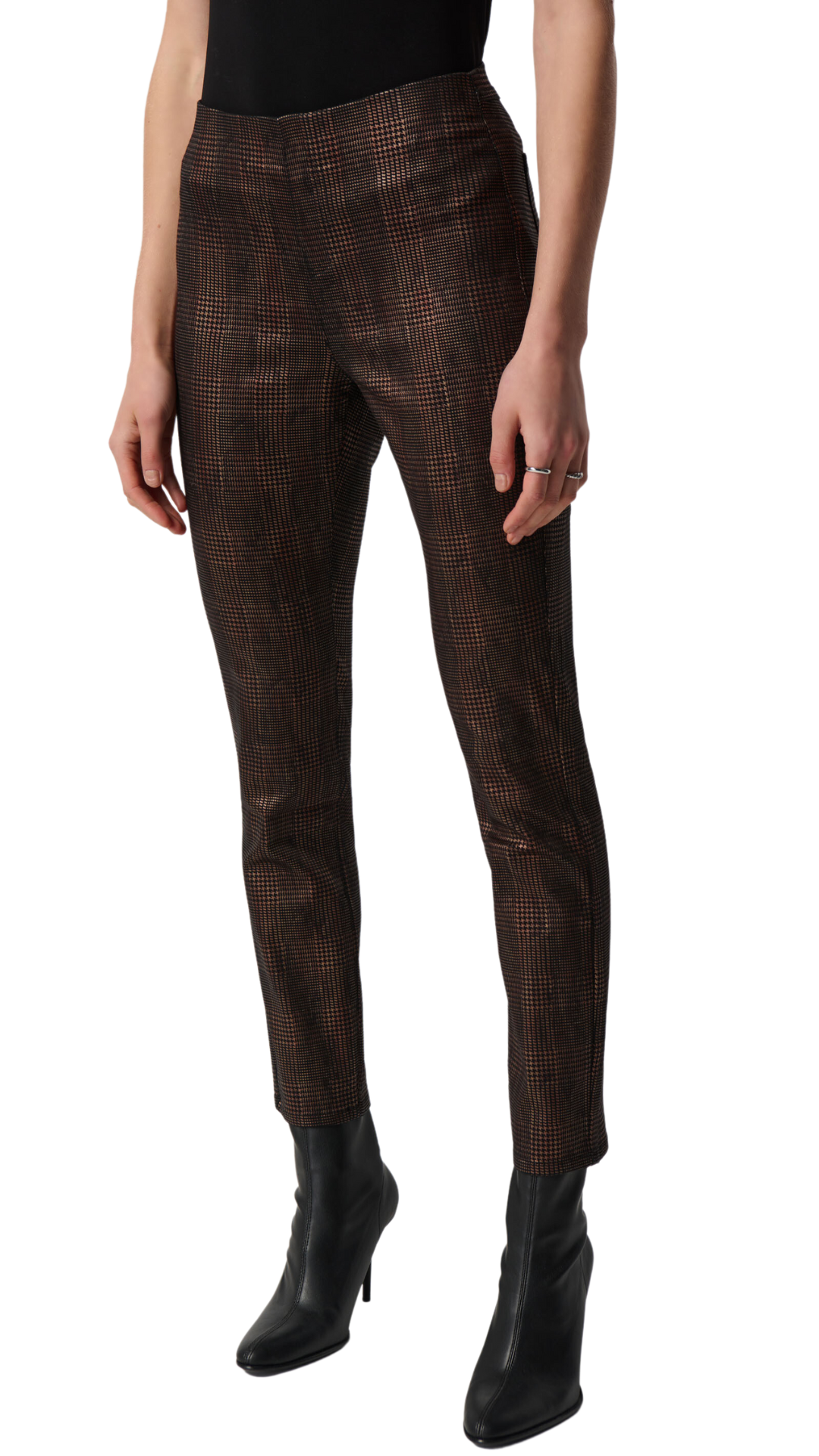 Foiled Houndstooth Pull On Jeans. Style JR234925