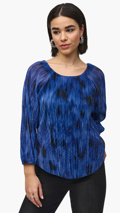 Pleated Knit Abstract Print Top. Style JR244105