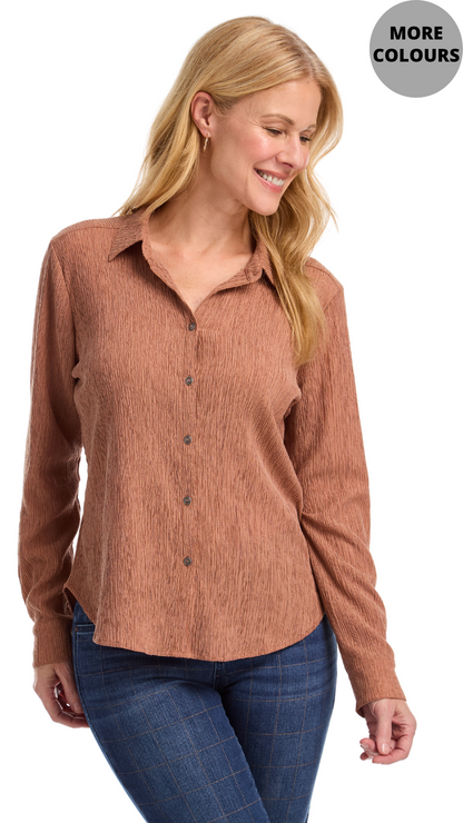 Textured Crinkle Button Front Top. Style FD7800294