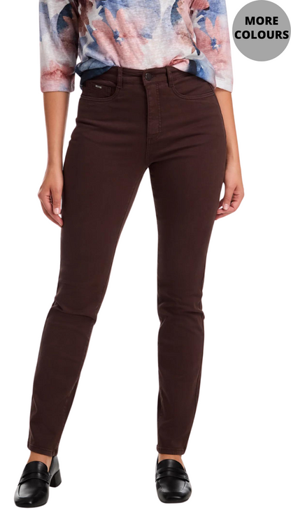 Suzanne Straight Leg Jean. Style FD6864511