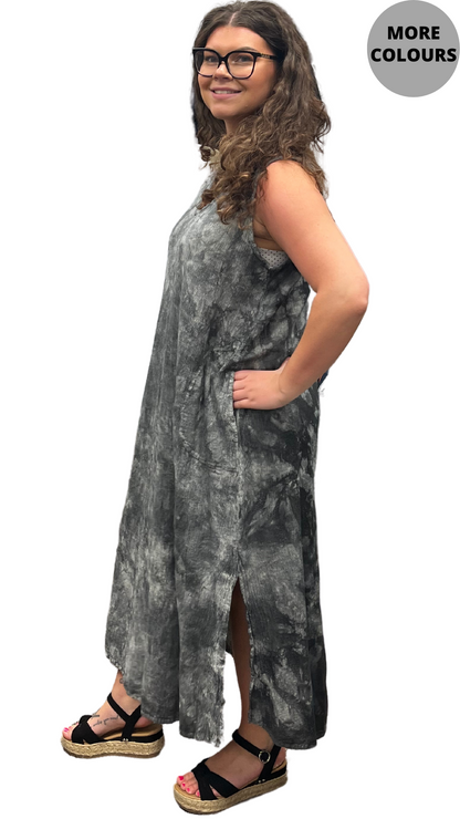 Plus Size Leon Maxi Pocket Dress. Style DUNE1026X