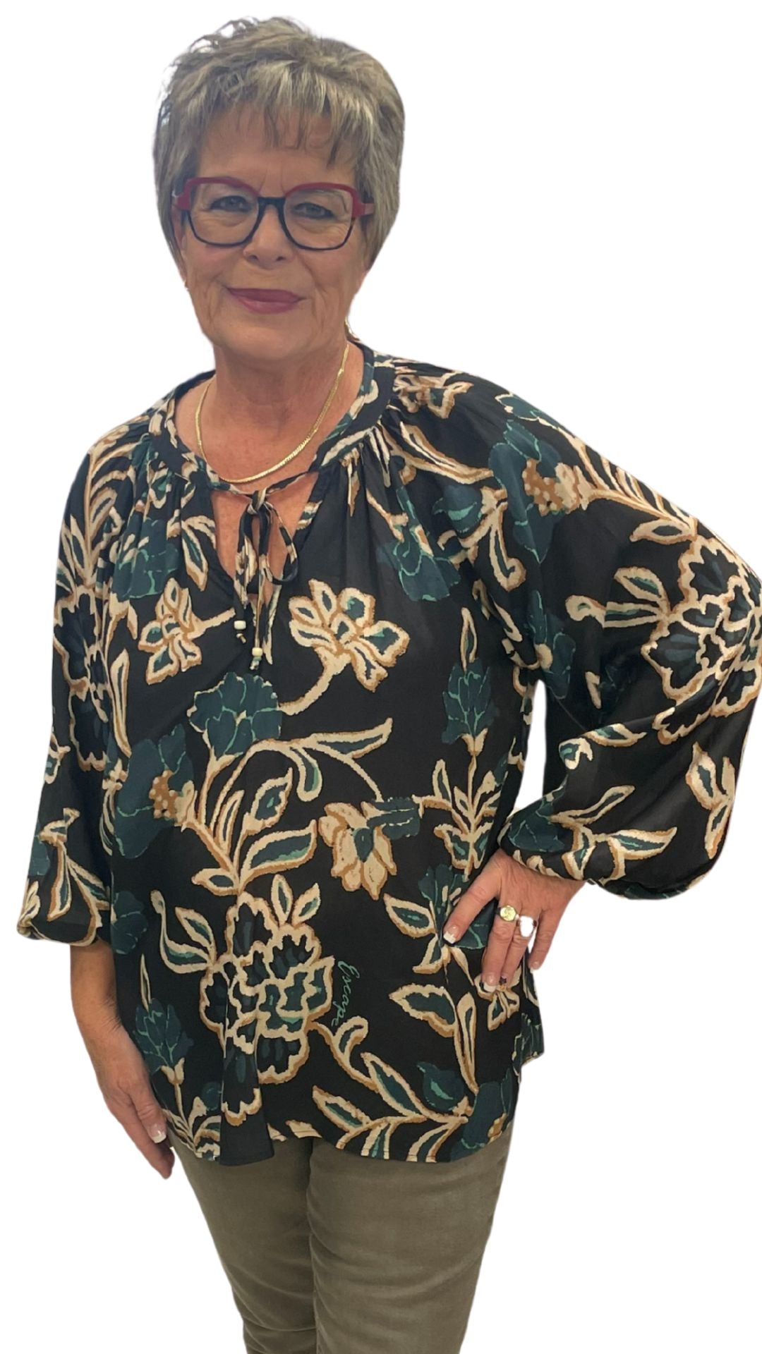 Tie Neck Flowy Elastic Cuff Floral Print Top. Style AUE92093