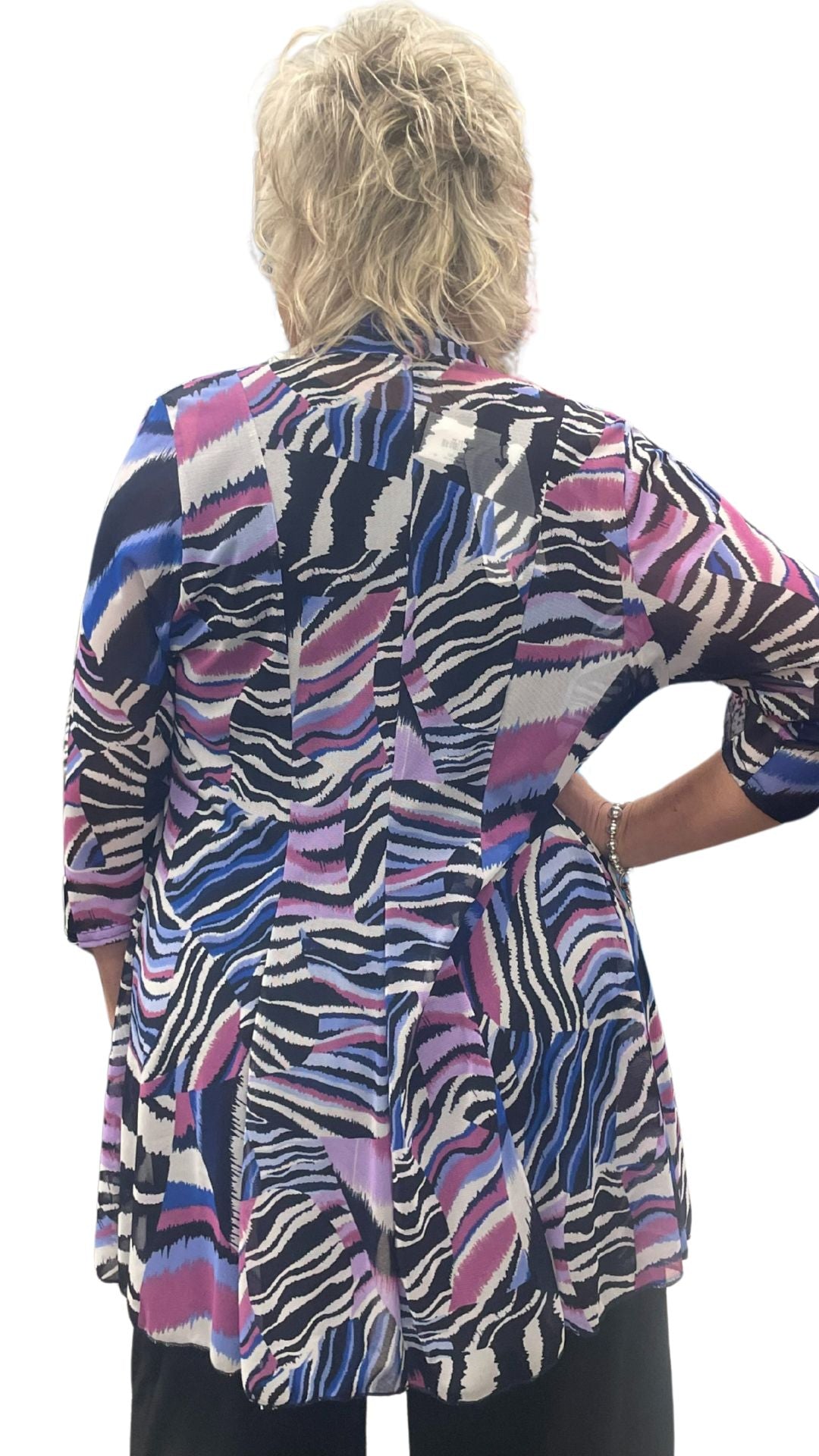 Abstract Print Princess Cut Cardigan. Style ELWVALERIA-462