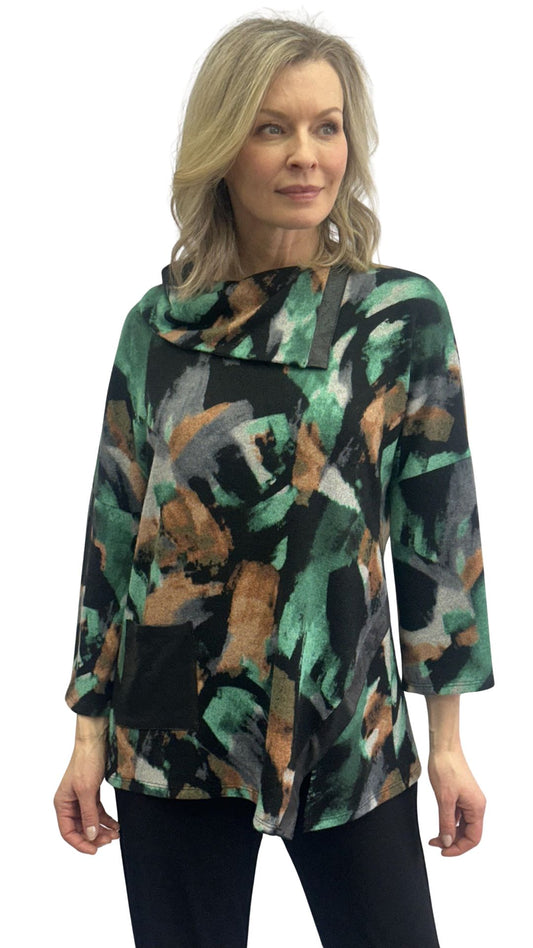 Split Collar Loose Sleeve Patterned Top. Style SW102335