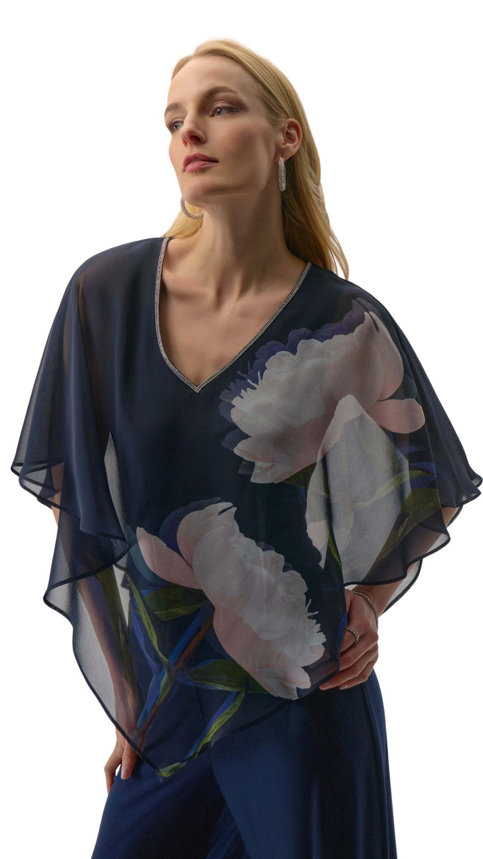 Silky Knit Floral Print Poncho With Chiffon Layer 759