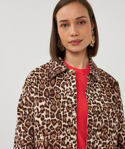 Leopard Print Long Sleeve Button Up Cropped Jacket. Style ESQ12000