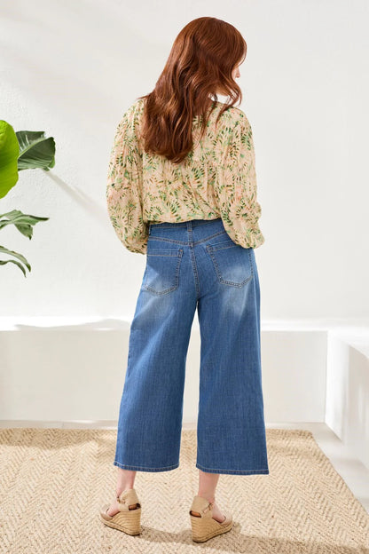 Audrey Pleated Cropped Wide Leg Jean. Style TR6189O-4984